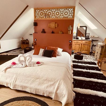 Chez Trotro Lejlighed Saint-Pierre-de-Plesguen Eksteriør billede