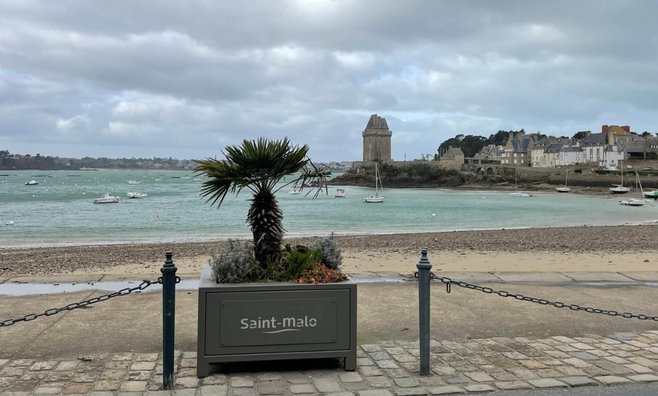Chez Trotro Lejlighed Saint-Pierre-de-Plesguen Eksteriør billede